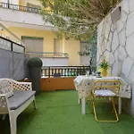 Lally's Nest * Rapallo