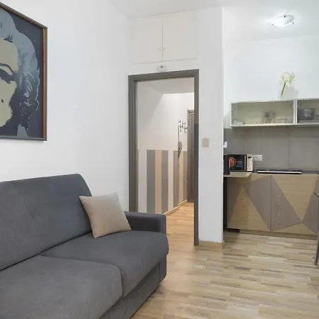 Apartamento Lally's Nest