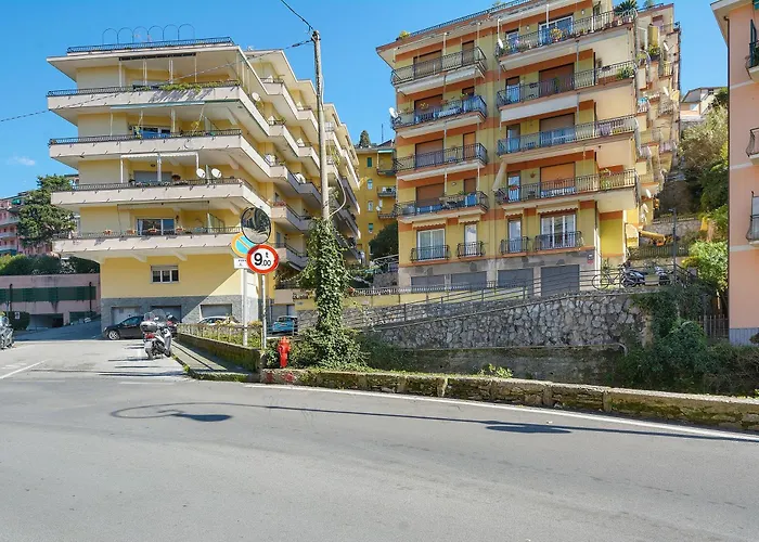 Lally's Nest Apartamento